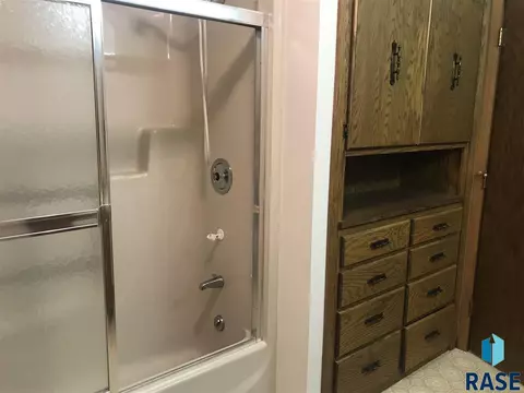 721 S West Wynken Dr, Freeman, SD 57029 photo 20