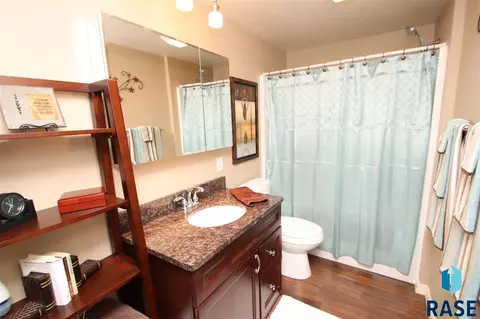 48198 Kim Cir, Brandon, SD 57005 photo 21