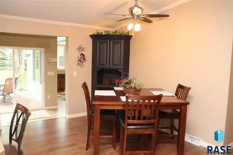 48198 Kim Cir, Brandon, SD 57005 photo 6