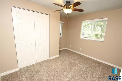 48198 Kim Cir, Brandon, SD 57005 photo 15
