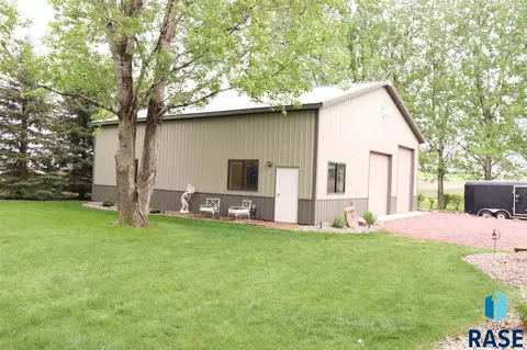 48198 Kim Cir, Brandon, SD 57005 photo 24