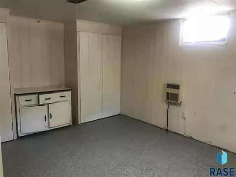 721 S Dewald St, Freeman, SD 57029 photo 19