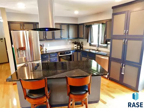 4516 S Glenview Rd, Sioux Falls, SD 57103 photo 7