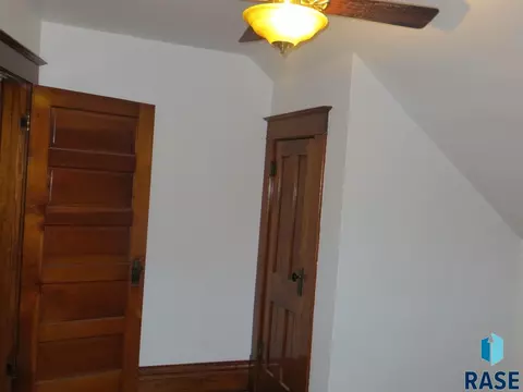 204 E 3rd St, Dell Rapids, SD 57022 photo 17