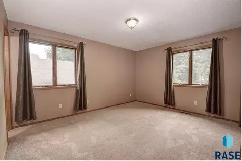 1608 E Cedar St, Brandon, SD 57005 photo 12