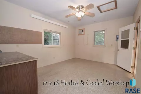 1608 E Cedar St, Brandon, SD 57005 photo 29