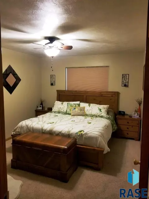 511 Caitlin Ave, Baltic, SD 57003 photo 8