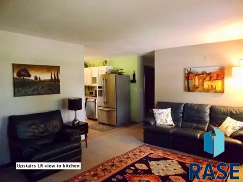 1904 E 19 St, Sioux Falls, SD 57105 photo 5
