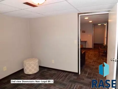 1904 E 19 St, Sioux Falls, SD 57105 photo 15