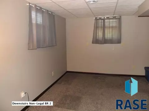 1904 E 19 St, Sioux Falls, SD 57105 photo 18