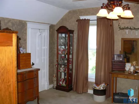 219 N Spring Ave, Sioux Falls, SD 57104 photo 21