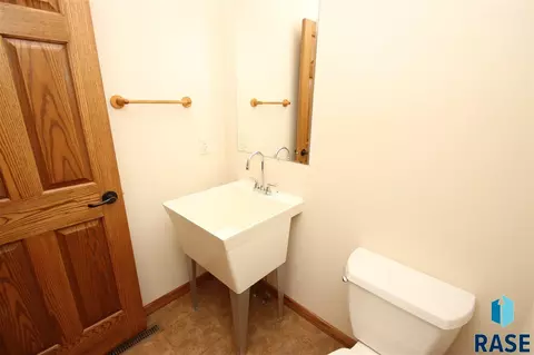 25797 Kiwanis Ave, Renner, SD 57055 photo 25