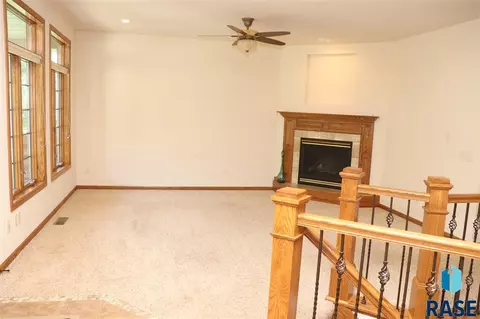 25797 Kiwanis Ave, Renner, SD 57055 photo 10