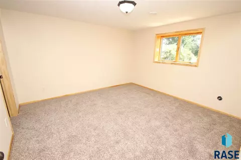 25797 Kiwanis Ave, Renner, SD 57055 photo 23