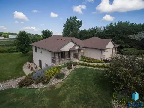 25797 Kiwanis Ave, Renner, SD 57055 photo 1