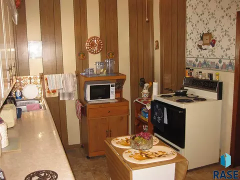 300 E 2nd St, Colton, SD 57018 photo 12