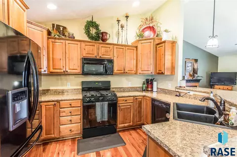 720 Pheasant Cir, Tea, SD 57064 photo 11