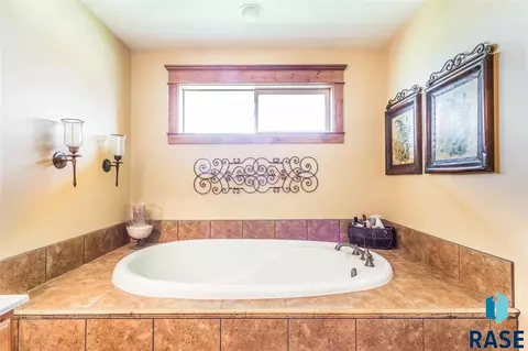 720 Pheasant Cir, Tea, SD 57064 photo 17