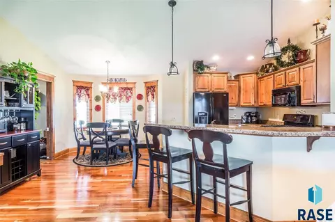 720 Pheasant Cir, Tea, SD 57064 photo 9