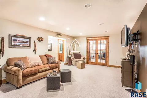 720 Pheasant Cir, Tea, SD 57064 photo 18