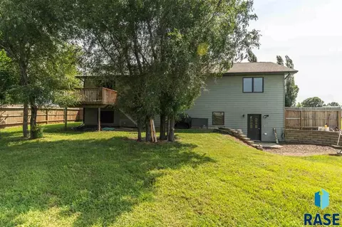 307 S Maple St, Worthing, SD 57077 photo 25