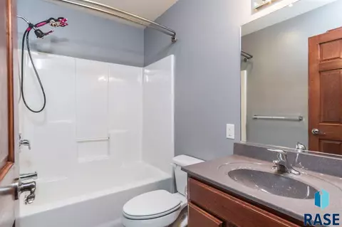 307 S Maple St, Worthing, SD 57077 photo 14