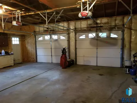 712 Albert St, Freeman, SD 57029 photo 5