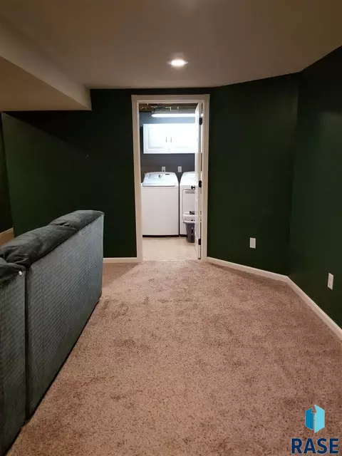 712 Albert St, Freeman, SD 57029 photo 23