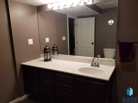 712 Albert St, Freeman, SD 57029 photo 27