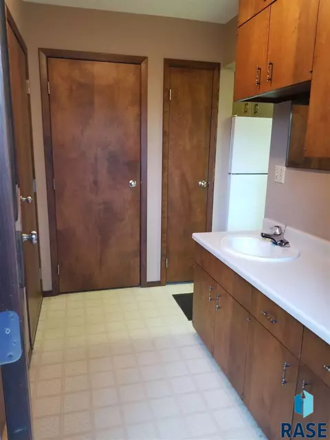 712 Albert St, Freeman, SD 57029 photo 7