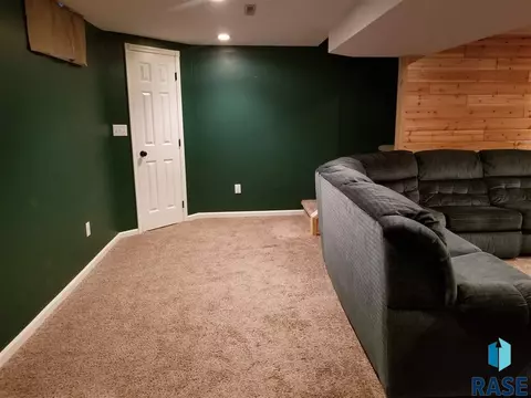 712 Albert St, Freeman, SD 57029 photo 22