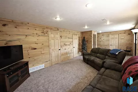 1409 E 69th St N, Sioux Falls, SD 57104 photo 23