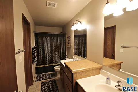 1409 E 69th St N, Sioux Falls, SD 57104 photo 14