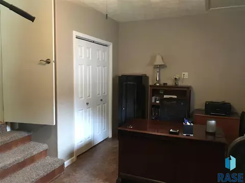 821 S Walnut St, Freeman, SD 57029 photo 14