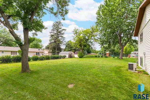 505 W Apple St, Tea, SD 57064 photo 19