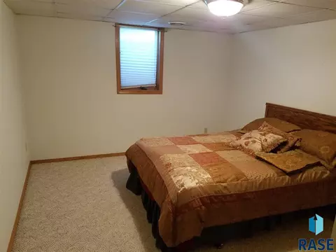 300 E Brown Ave, Salem, SD 57058 photo 18