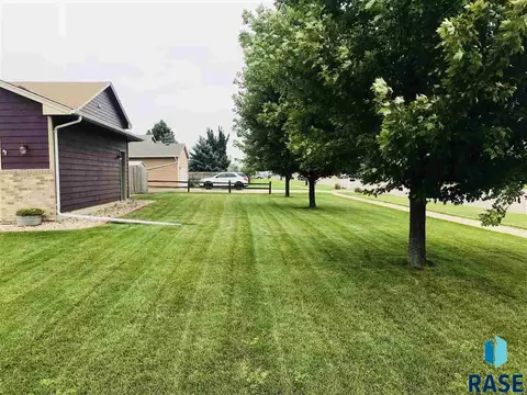 140 Ann Cir, Tea, SD 57064 photo 31