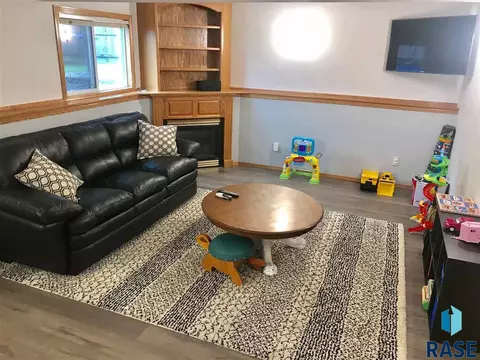 140 Ann Cir, Tea, SD 57064 photo 23
