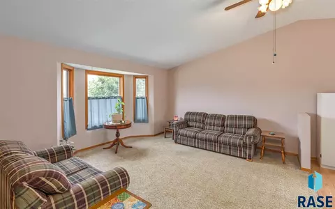 105 W Carroll St, Tea, SD 57064 photo 9