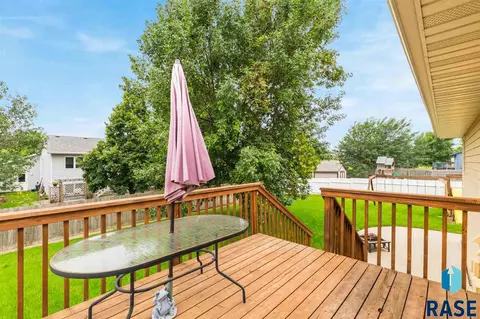 105 W Carroll St, Tea, SD 57064 photo 23