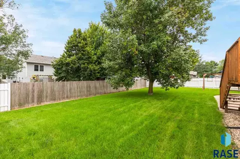 105 W Carroll St, Tea, SD 57064 photo 28