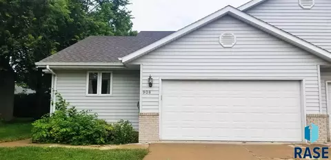 908 E Jane Ln, Sioux Falls, SD 57108 photo 1