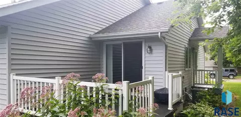 908 E Jane Ln, Sioux Falls, SD 57108 photo 21