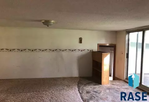 7401 W 12th St, Sioux Falls, SD 57106 photo 5