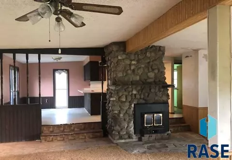 7401 W 12th St, Sioux Falls, SD 57106 photo 2