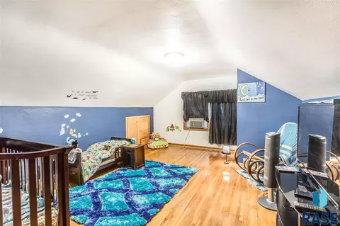 1212 E 24th St, Sioux Falls, SD 57105 photo 12
