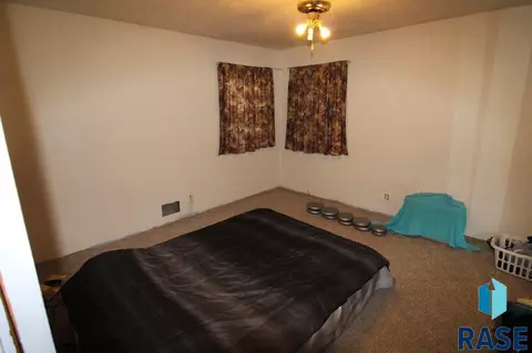 47439 258th St, Renner, SD 57055 photo 6