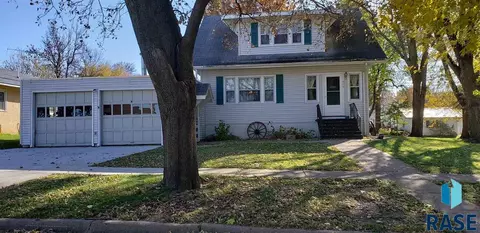 419 E 4th St, Jasper, MN 56144 photo 1
