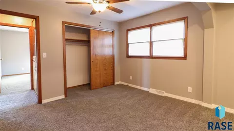 208 3rd Ave, Humboldt, SD 57035 photo 11
