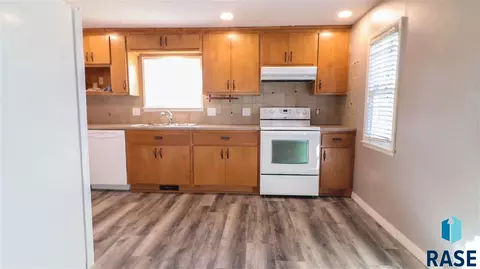 208 3rd Ave, Humboldt, SD 57035 photo 24